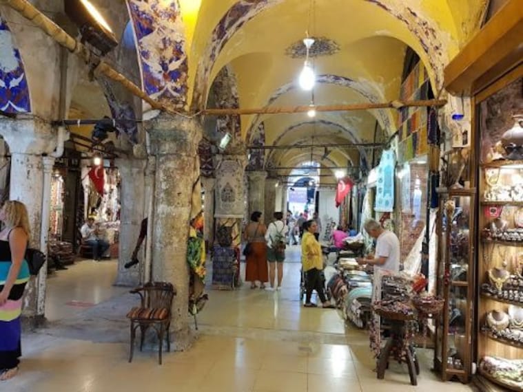 Explore the Grand Bazaar-3